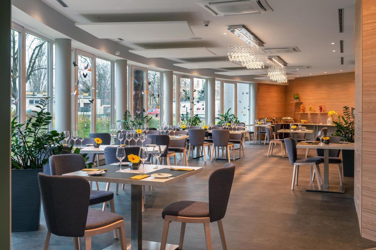 维瓦尔第酒店 波兹南 外观 照片